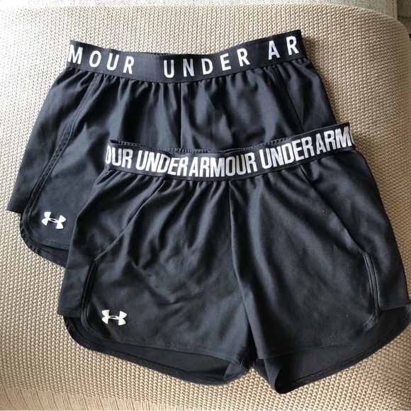 2 Under Armour Shorts - Picture 1 of 3